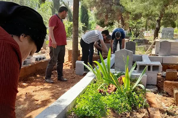 İslahiye Mezarlığı - Resim 4