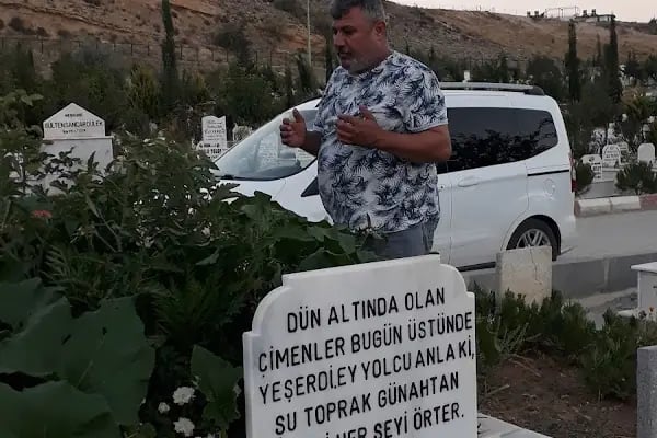 İslahiye Mezarlığı - Resim 8