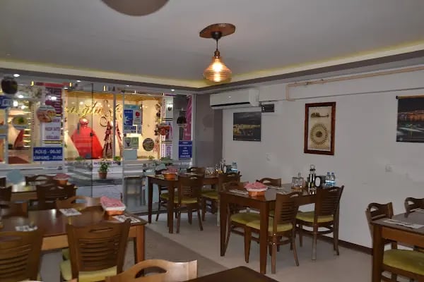 Asmalı Konak Cafe &amp; Bar - Resim 1