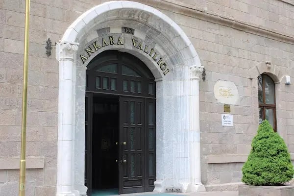 Ankaradaki Tarihi Valilik Binası Yazıtı - Resim 6