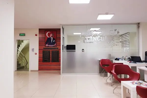 Just English Dil Okulları - İngilizce Kursu İzmir-Karşıyaka - Resim 4