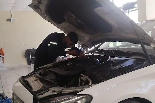 ÖZEL SERVİS MOTOR TAMİR YAĞ BAKIM KAYA OTOMOTİV - Resim 4