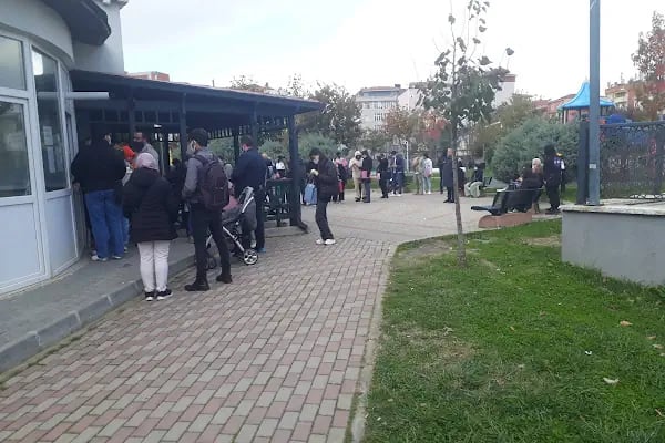 İstanbul Valiliği İl Göç İdaresi Müdürlüğü Ümraniye İlçe Çalışma Grup Başkanlığı - Resim 6