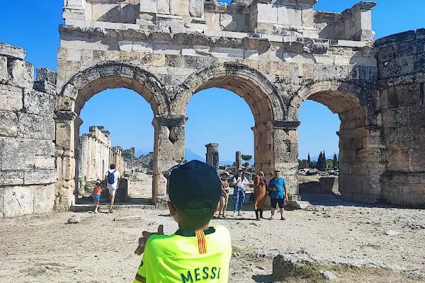 T.C Denizli Valiliği Müze Müdürlüğü - Resim 17