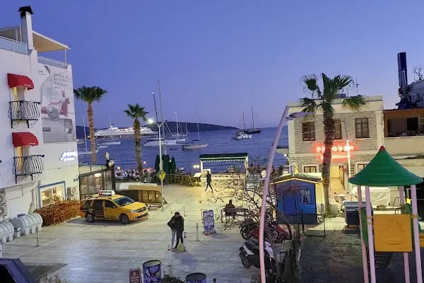 Bodrum Cevat Şakir İlçe Halk Kütüphanesi - Resim 16