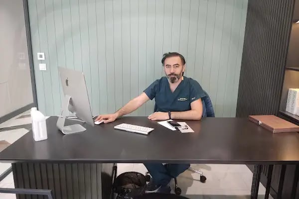 Hair House İstanbul Saç Ekim Merkezi - Resim 1