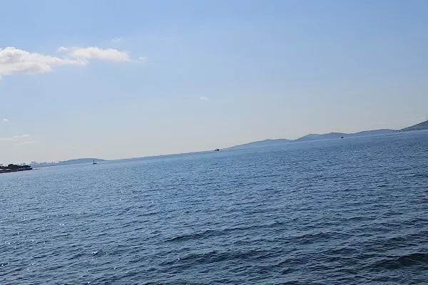 Heybeliada Pazar Meydanı - Resim 12