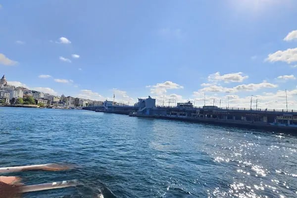 Heybeliada Pazar Meydanı - Resim 9