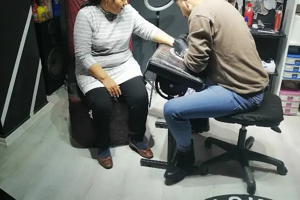 Black ink Tatto Studio - Resim 3