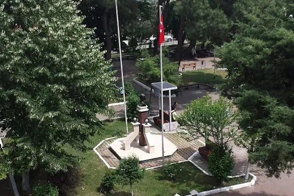 Necatibey Eğitim Fakültesi - Resim 14