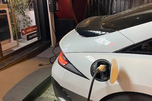 WAT Mobilite Elektrikli Araç Şarj İstasyonu - Resim 1