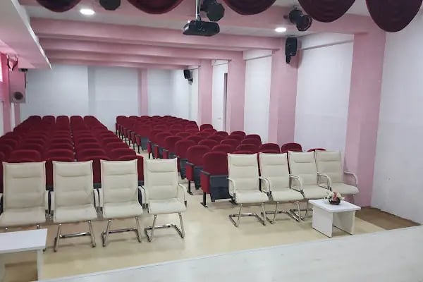 Ankara Kız Anadolu İmam Hatip Lisesi Fen ve Sosyal Bilimler Proje Okulu - Resim 12