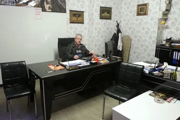CADDE41RENTACAR - Resim 1