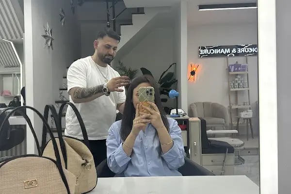 Özgür Çiftegöz Hair &amp; Make Up - Avcılar Kadın Kuaförü Avcılar Güzellik Merkezi - Resim 2