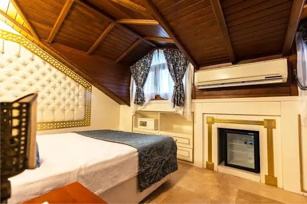Castle Boutique Hotel - Resim 6