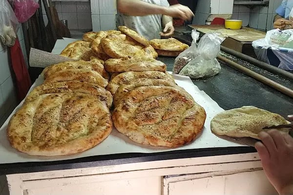 Yağ Somunu Pideci Hasan Şendağlı - Resim 16