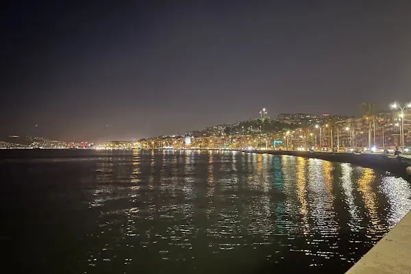 Göztepe Tramvay Durağı - Resim 3