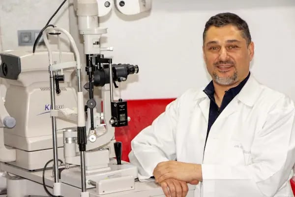 Doç. Dr. Cem Öztürkmen - Göz Hastalıkları - Resim 7