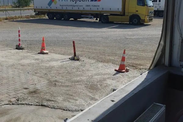 Lezzetçe Dostlar Restaurant Yol Üstü Lezzetler - Resim 19