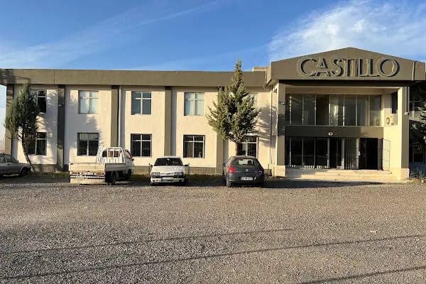 CASTILLO - Resim 2