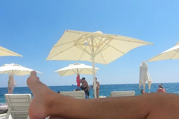 ALOHA FALEZ BEACH - Resim 10