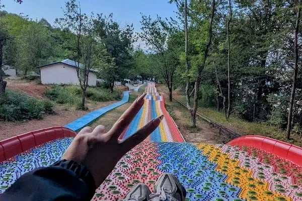 Yolopark Türkiye🌈 Renkli Dev kaydırak - Resim 16