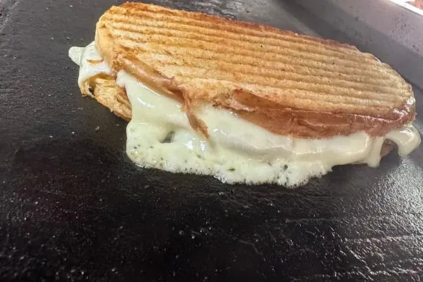 NE TOST BALÇOVA ŞUBE - Resim 8