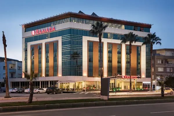 Ramada by Wyndham Mersin - Resim 1