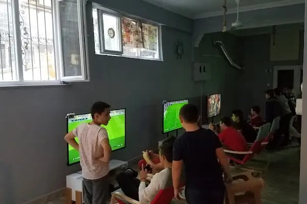 YILDIZER PLAYSTATİON CAFE VE BİLARDO OYUN SALONU - Resim 12