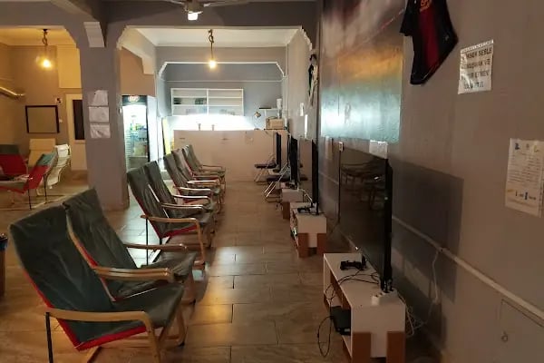YILDIZER PLAYSTATİON CAFE VE BİLARDO OYUN SALONU - Resim 3