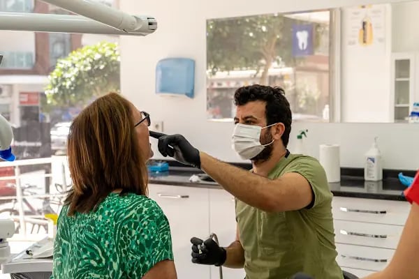 Alanya OvaDent Dental Clinic - Resim 16