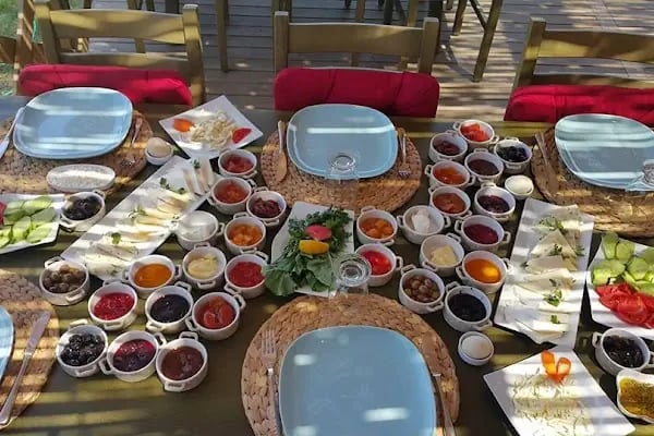 Yarbasan Restaurant - Resim 3