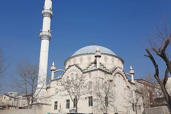 T.C. Bağcılar Müftülüğü İmam-I Azam Camii - Resim 1