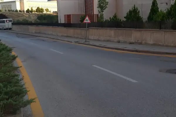 Nuri Pakdil Anadolu Lisesi - Resim 8