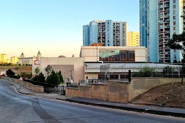 Nuri Pakdil Anadolu Lisesi - Resim 10