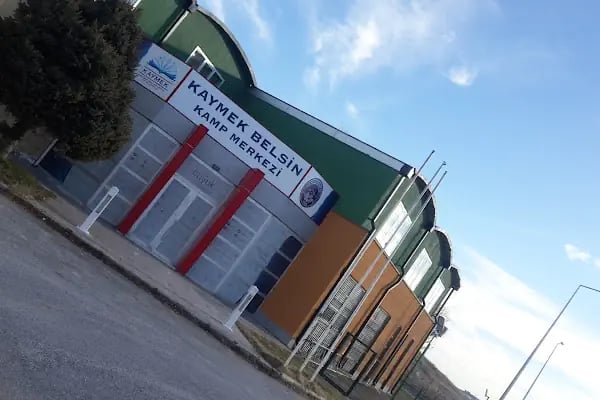 Belsin Yüzme Havuzu Ve Sosyal Tesisleri - Resim 4