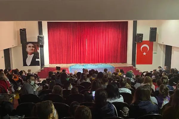 İZMİR ÇOCUK TİYATROSU - Resim 8