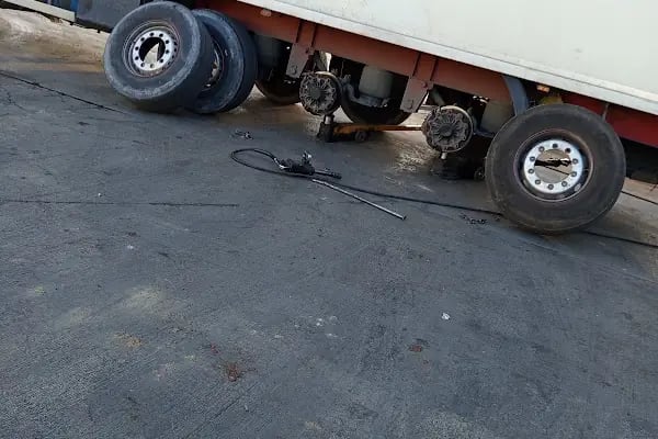 Oto lastik yol yardım 7/ 24 - Resim 4