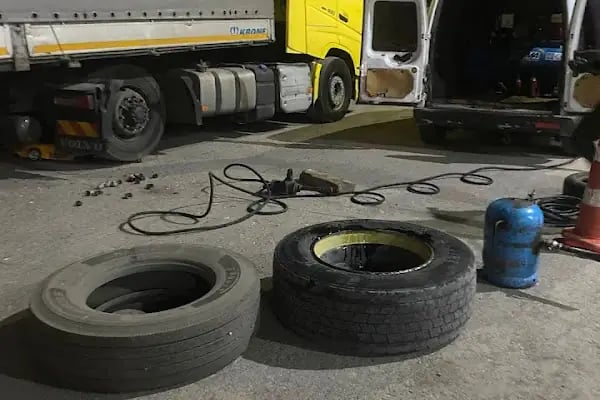 Oto lastik yol yardım 7/ 24 - Resim 18
