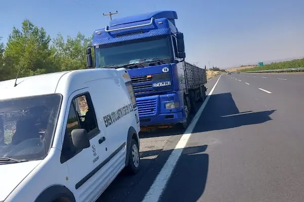 Oto lastik yol yardım 7/ 24 - Resim 19