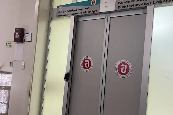 Ankara Eğitim ve Araştırma Hastanesi, Erişkin Acil Servisi - Resim 6