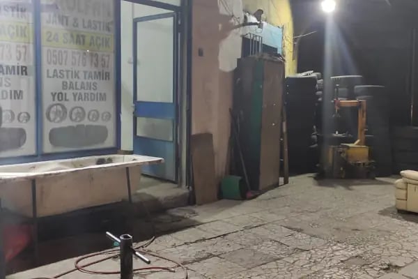 Erolfan Oto Lastik Tamircisi - Resim 7