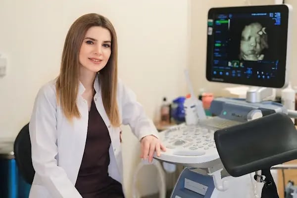 Op.Dr. Ulviyya Abdullayeva | Kadın Hastalıkları ve Doğum Uzmanı - Resim 3