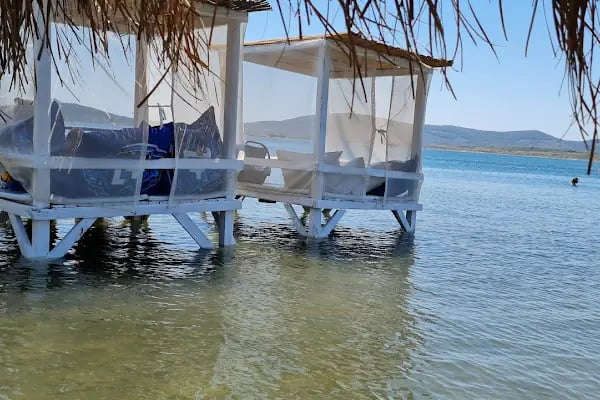 Paterica Bıyıklı Beach - Resim 9