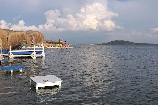 Paterica Bıyıklı Beach - Resim 3