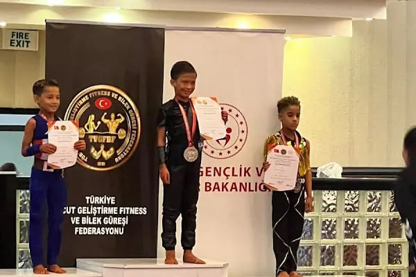 Balikesir Cimnastik Eson Spor Kulübü - Resim 4