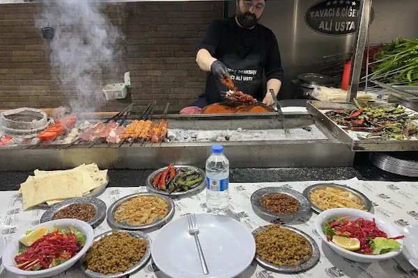 Arbedaş ocakbaşı Tavacı Ve Ciğerci Ali usta - Resim 5