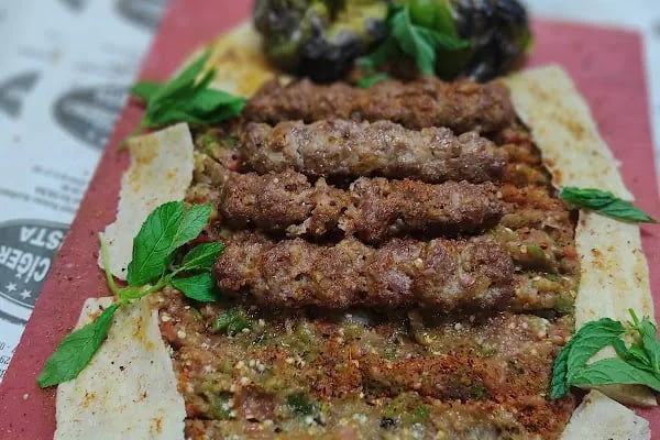 Arbedaş ocakbaşı Tavacı Ve Ciğerci Ali usta - Resim 12