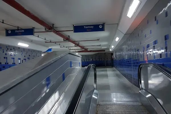 Otogar Tramvay Duragi - Resim 2