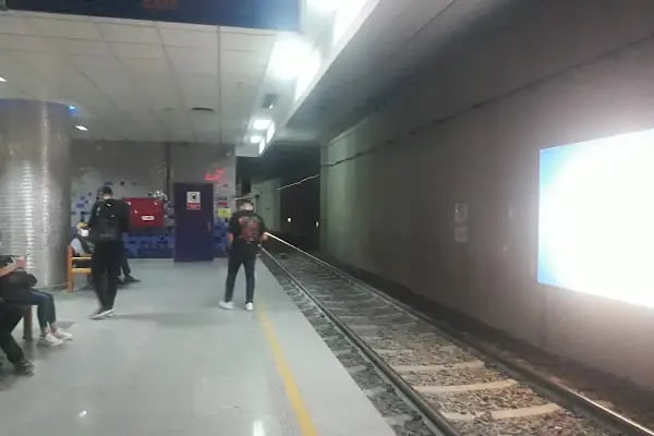 Otogar Tramvay Duragi - Resim 17